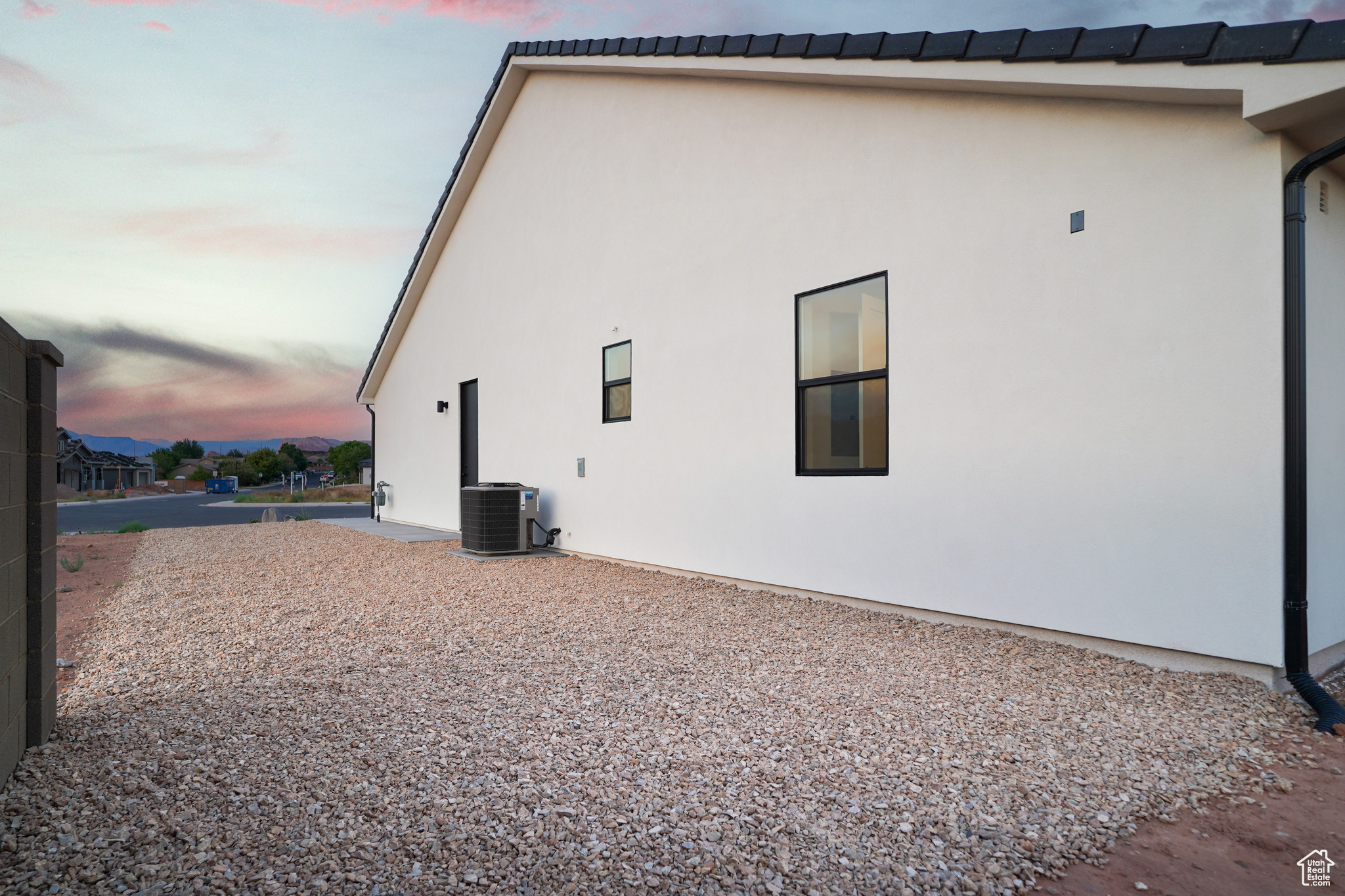 SANDS COVE - Residential