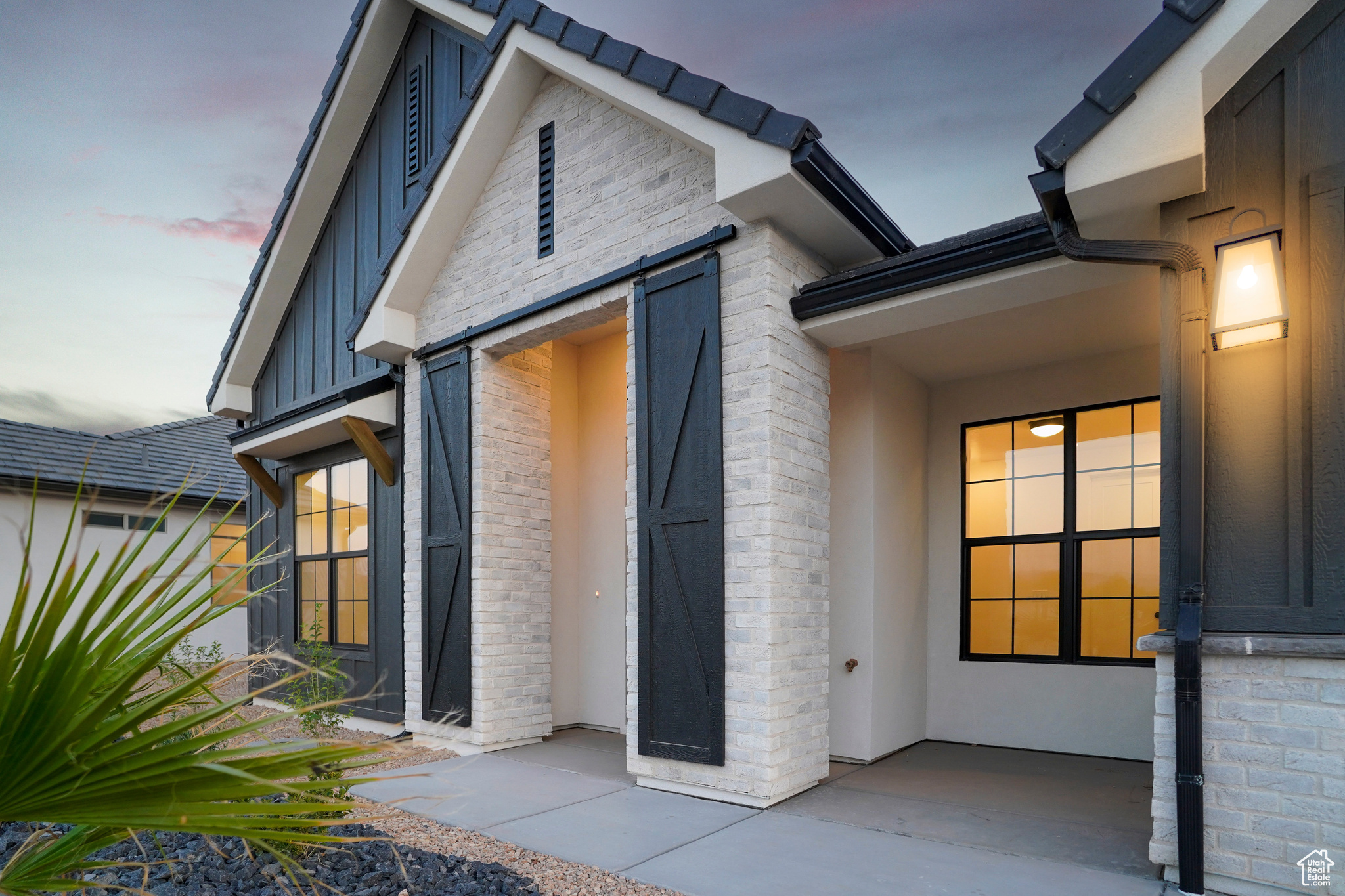 SANDS COVE - Residential