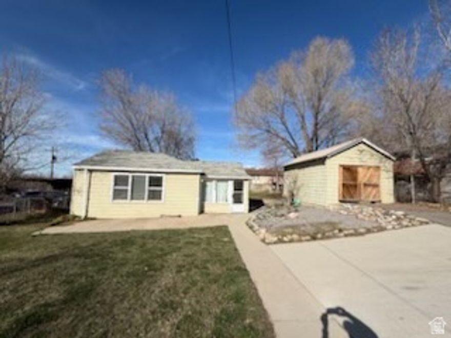 Clean and well-maintained North Salt Lake home in a quiet neighborhood featuring a huge yard and fully finished basement. Great opportunity to build equity with a few simple cosmetic updates. Although a residential home, due to zoning it may have potential for a duplex.