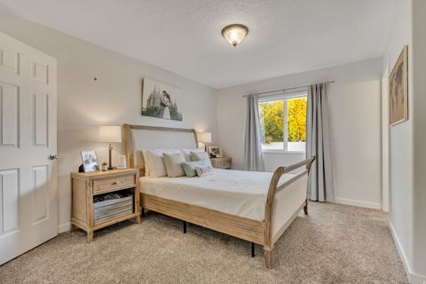 Tiny photo for 975 E 2125 N, Lehi, UT 84043 (MLS # 2119970)