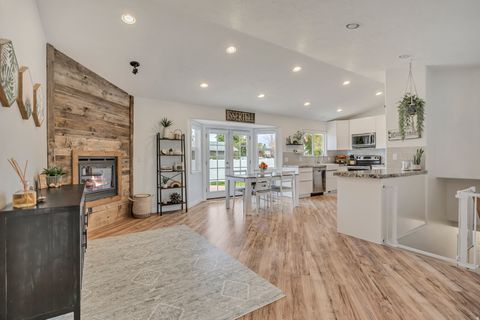 Tiny photo for 975 E 2125 N, Lehi, UT 84043 (MLS # 2119970)