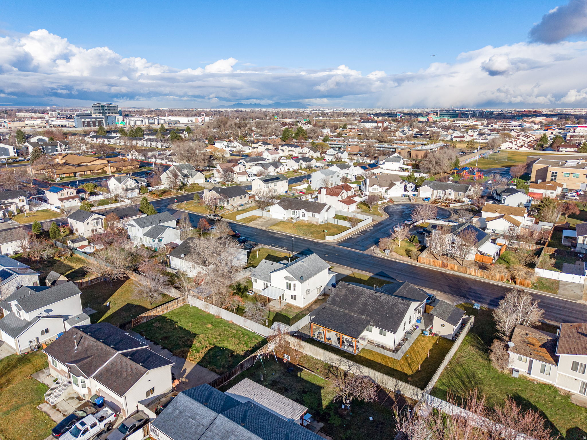 APPLE FARMS #2 - Residential