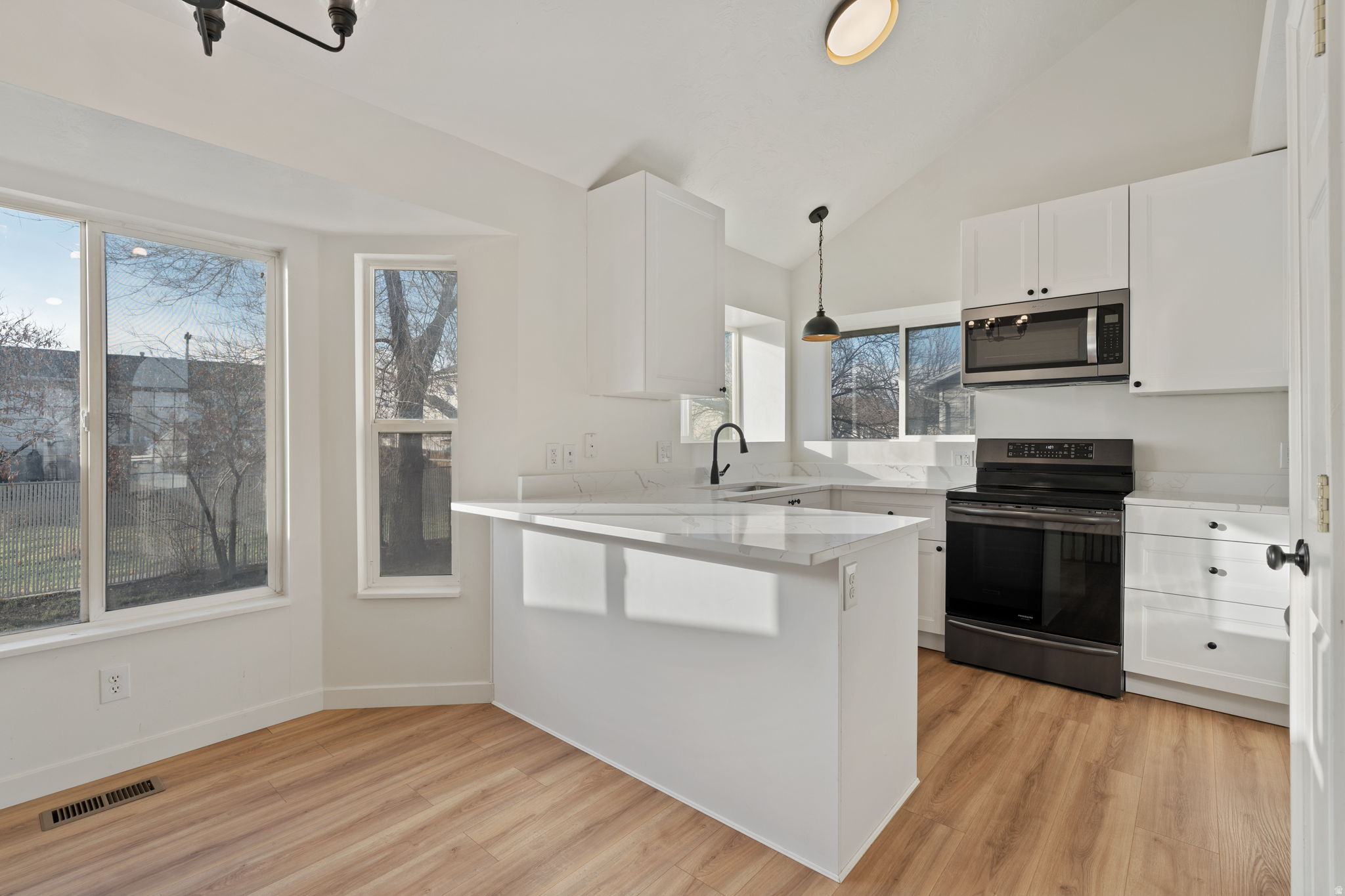 APPLE FARMS #2 - Residential