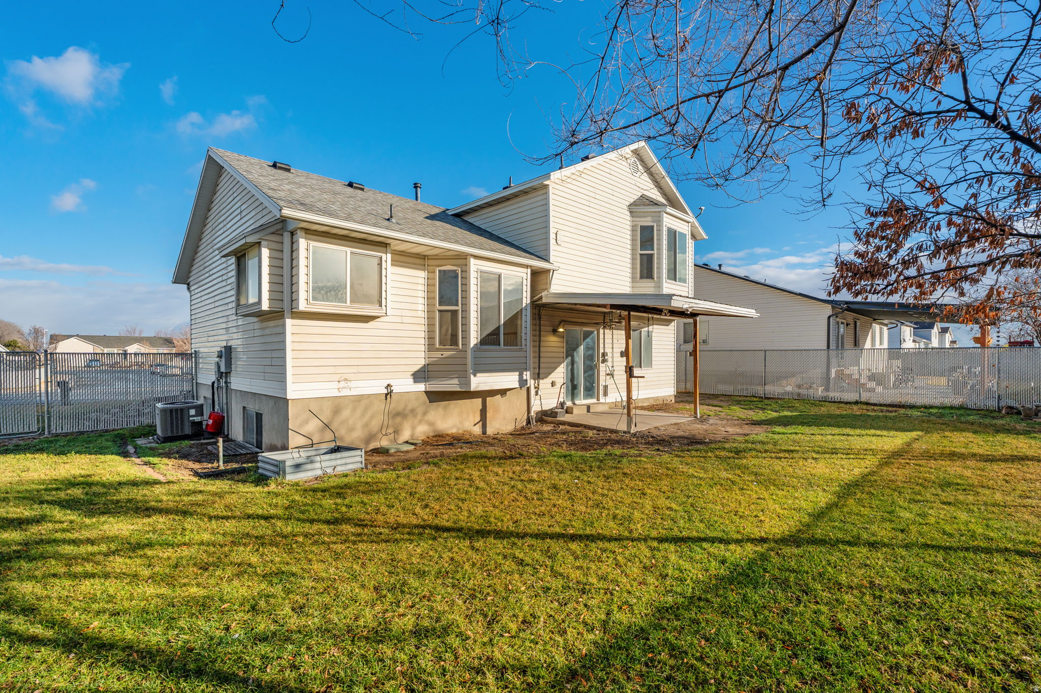 APPLE FARMS #2 - Residential