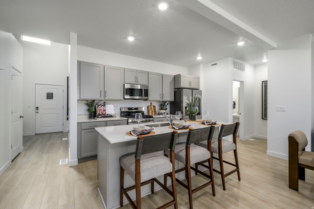 Photo of 1463 W BRIGHT EYES LN #1504, Saratoga Springs, UT 84045 (MLS # 2155840)