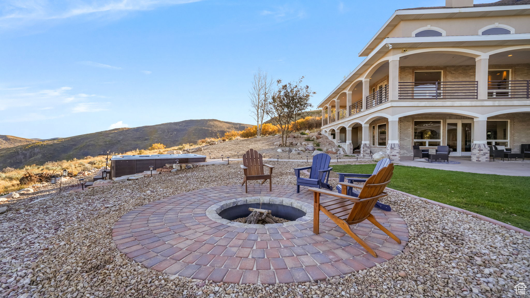 DEER HAVEN AT BRIDGE HOLLOW - Residential