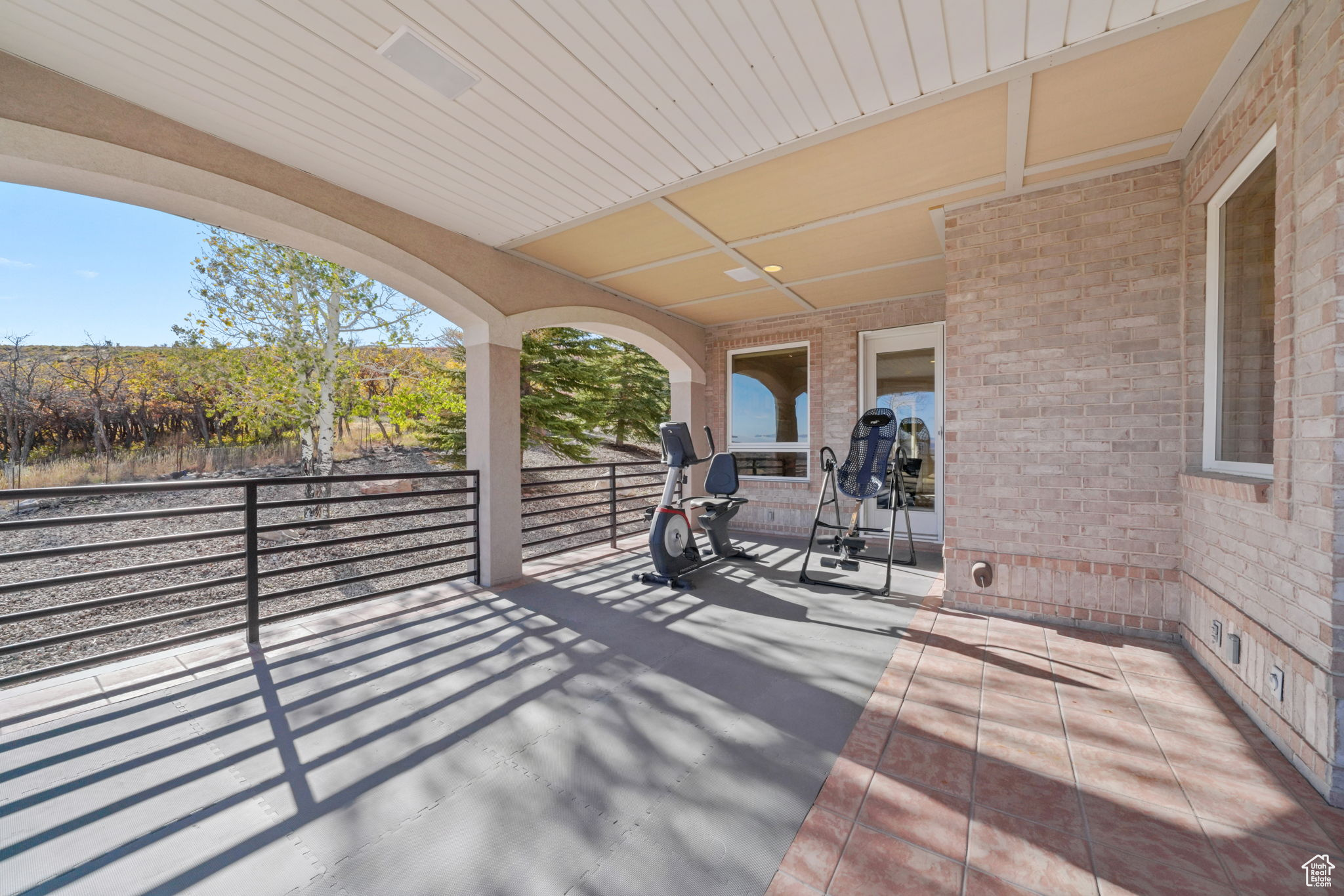 DEER HAVEN AT BRIDGE HOLLOW - Residential