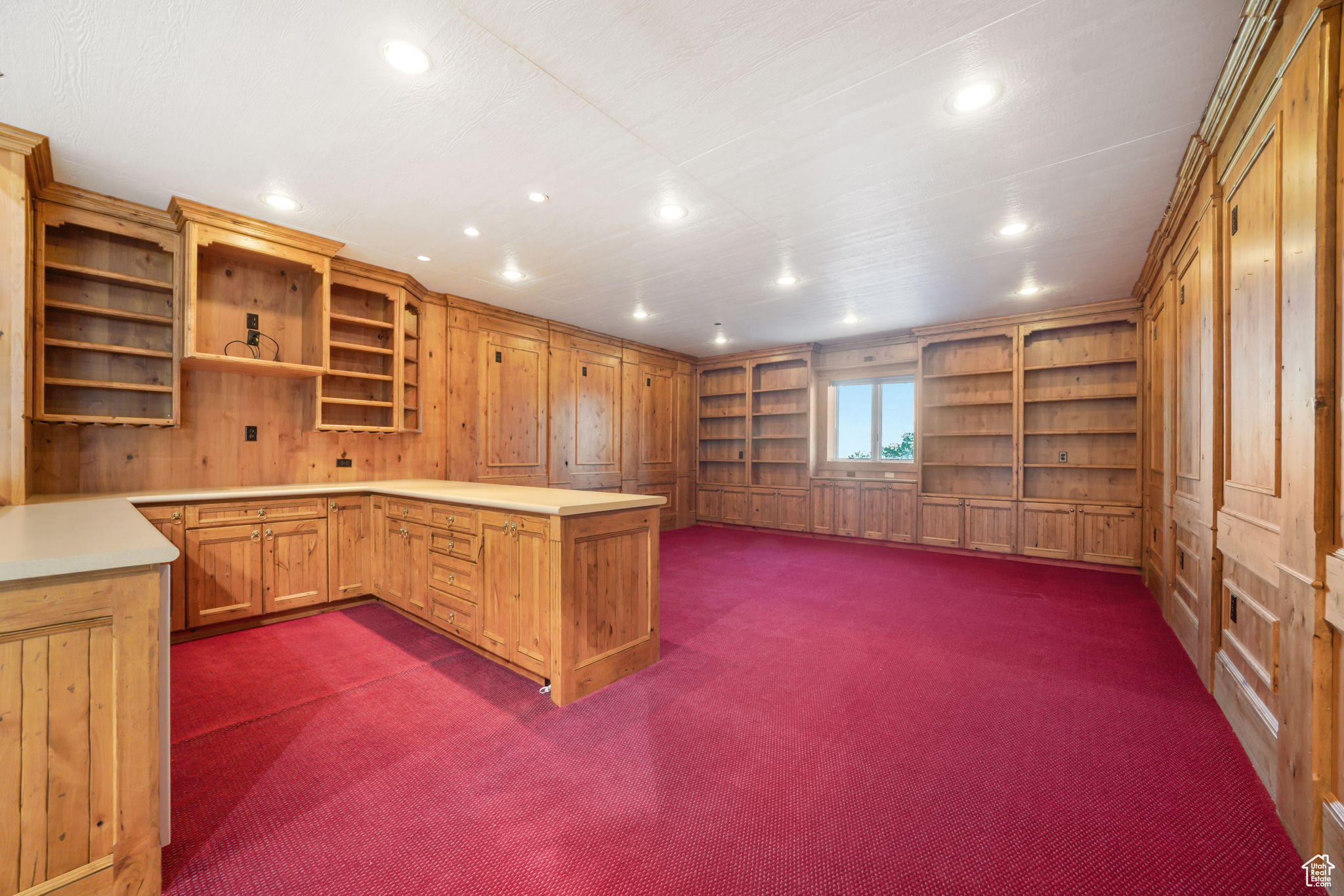 DEER HAVEN AT BRIDGE HOLLOW - Residential