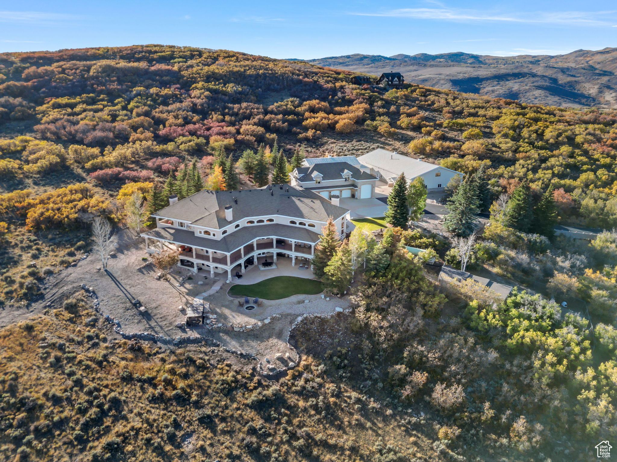 DEER HAVEN AT BRIDGE HOLLOW - Residential