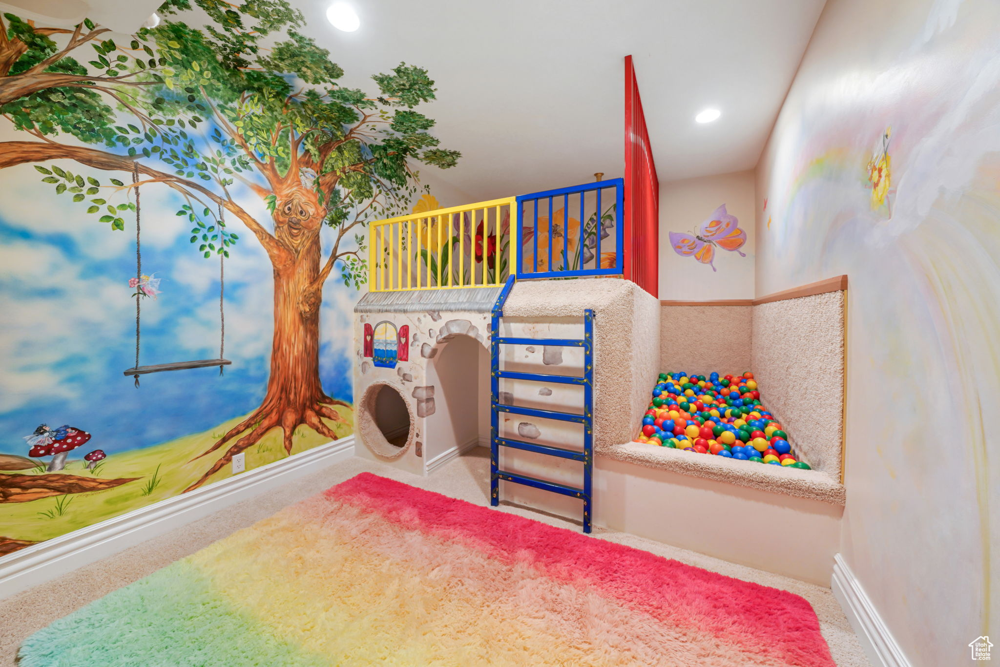 DEER HAVEN AT BRIDGE HOLLOW - Residential