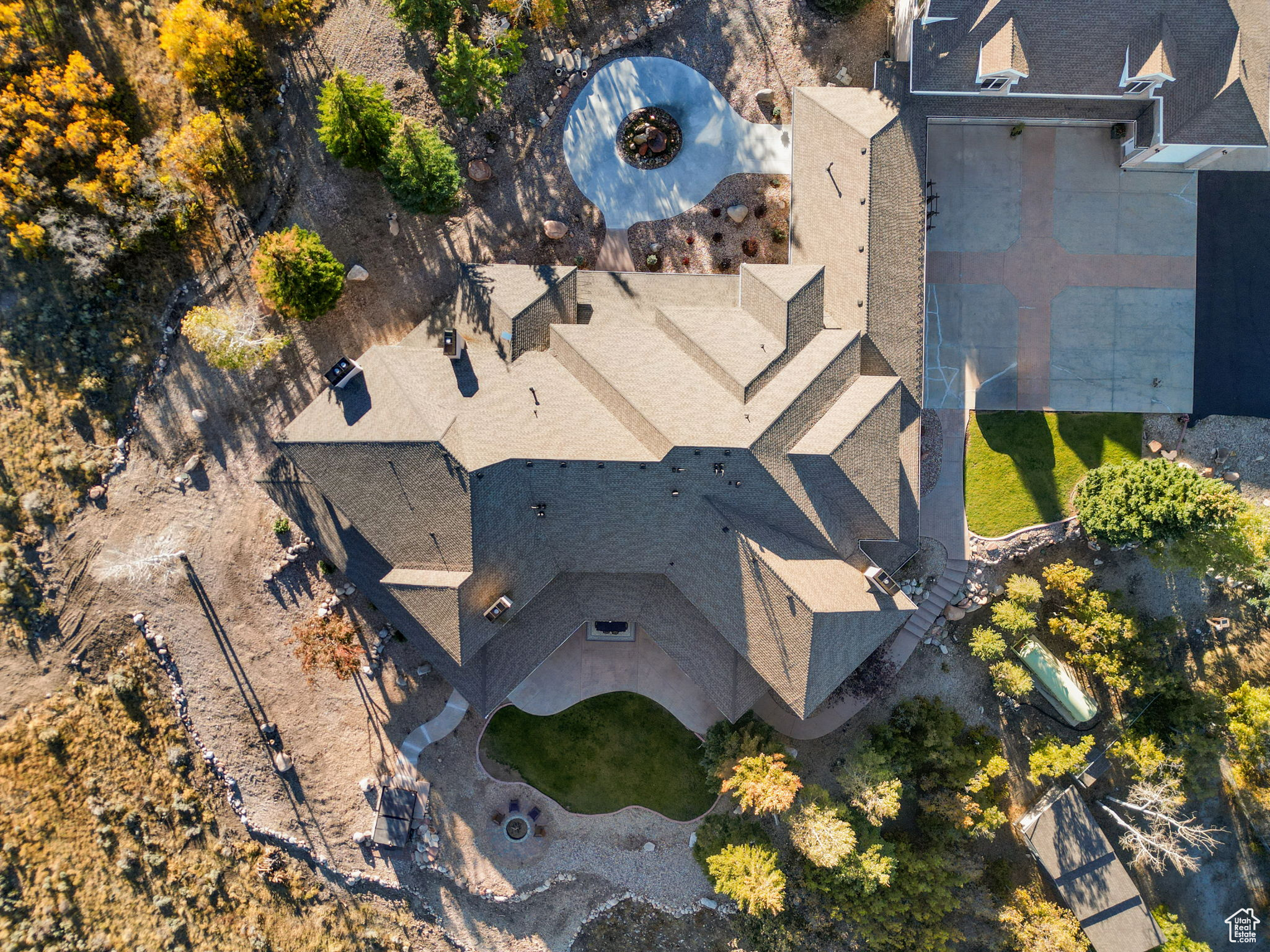 DEER HAVEN AT BRIDGE HOLLOW - Residential