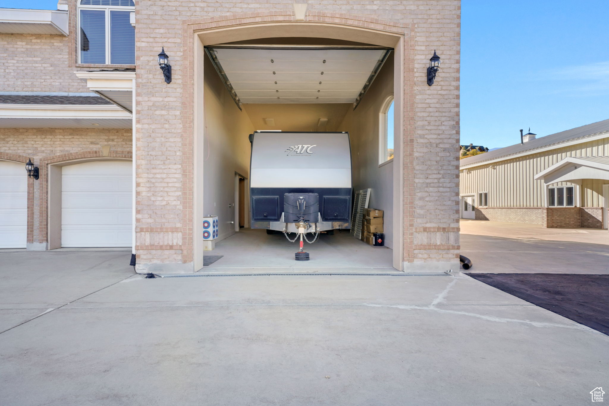 DEER HAVEN AT BRIDGE HOLLOW - Residential