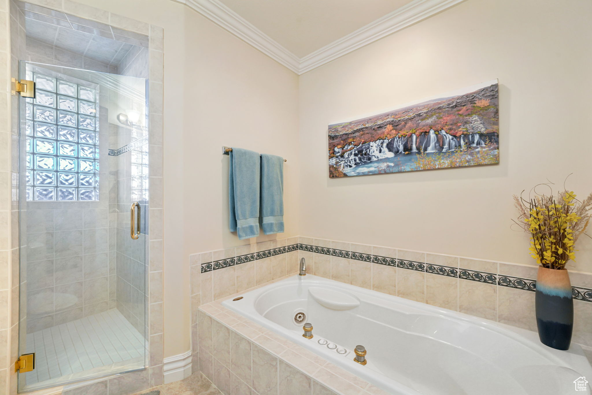 DEER HAVEN AT BRIDGE HOLLOW - Residential