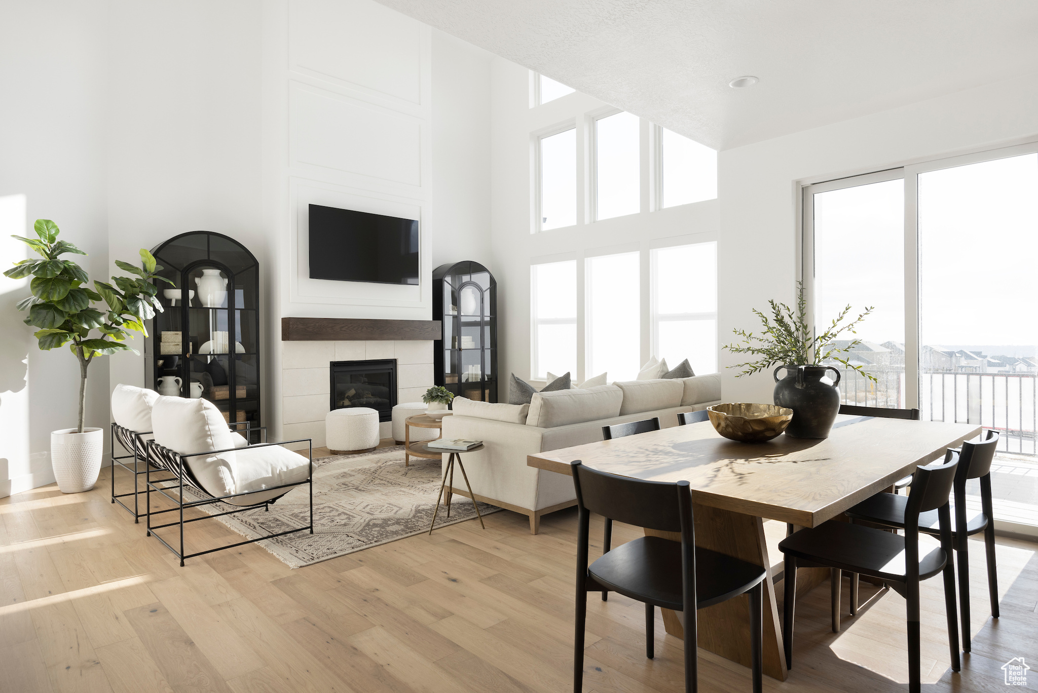 BEACON HILLS - Residential