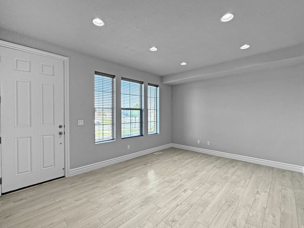 Photo of 2799 W 100 S, West Point, UT 84015 (MLS # 2154042)