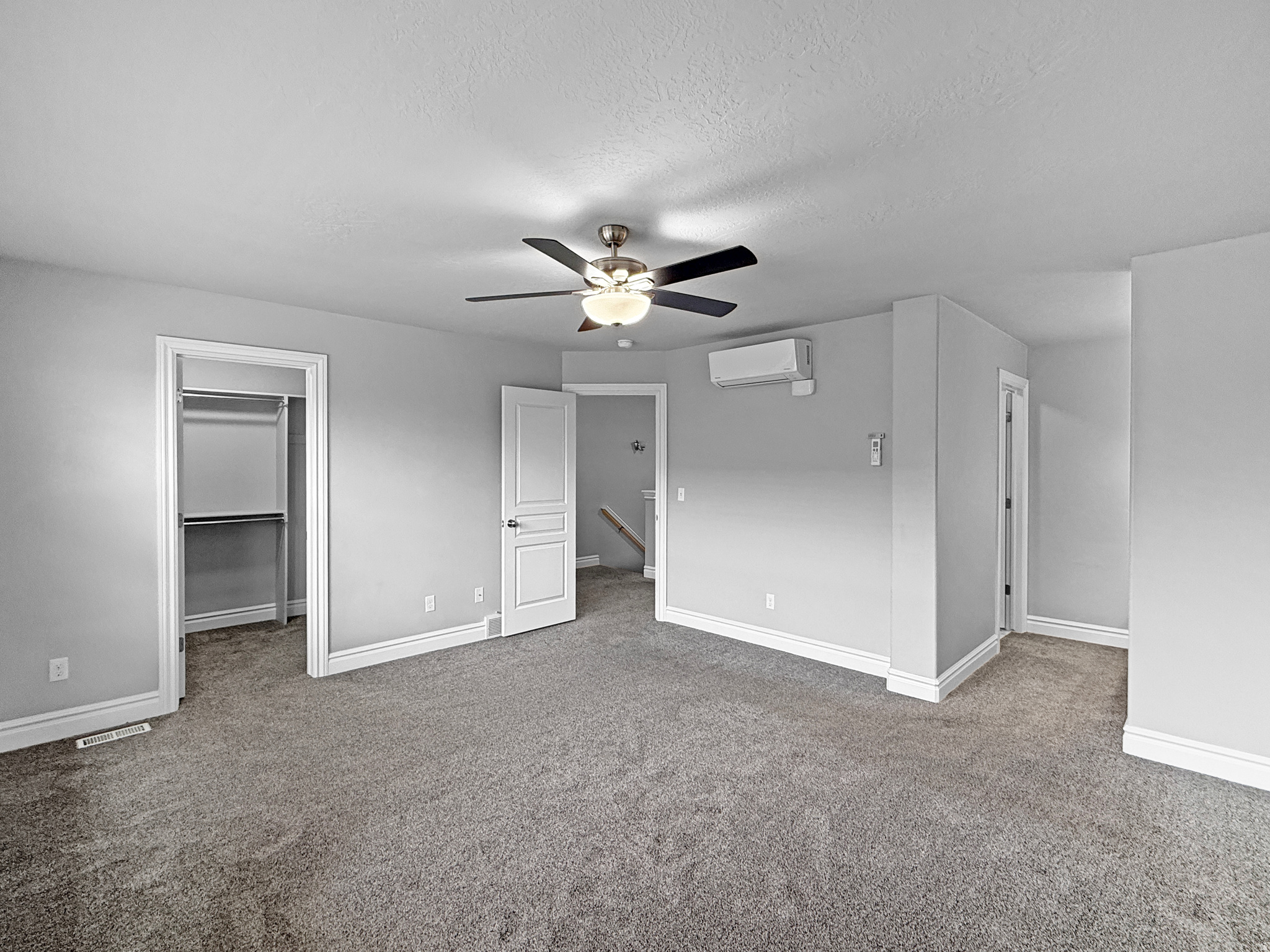 YALECREST - Residential