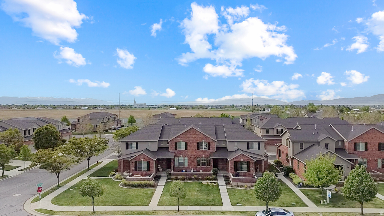 YALECREST - Residential