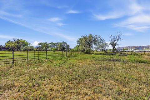 Tiny photo for 915 W STATE ST, Lehi, UT 84043 (MLS # 2155893)