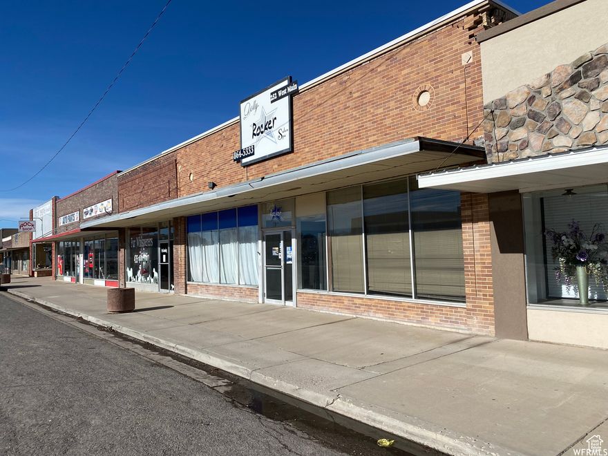 RETAIL-OFFICE-GYM-SERVICE uses and so much more right on busy Delta Main Street! 7,200 Sq ft building with a portion of the west side is currently used by a salon and includes several different rooms for nails, pedicures, tanning, massage, laundry and storage. Large rooms throughout the building have been used for pre-school, gym space, office space and other various uses throughout the years. Roof is new. Salon equipment is negotiable. Rooms can be reconfigured to be larger or smaller. South facing so you'll have the sun on your entrance during the cold winter months. Seller will consider financing with 20% down with a 10 year balloon. Buyer to meet seller's terms. Sqft ft per county records. Leases are month to month so tenants can stay or go, depending on how much space you need. Currently has 3 restrooms.