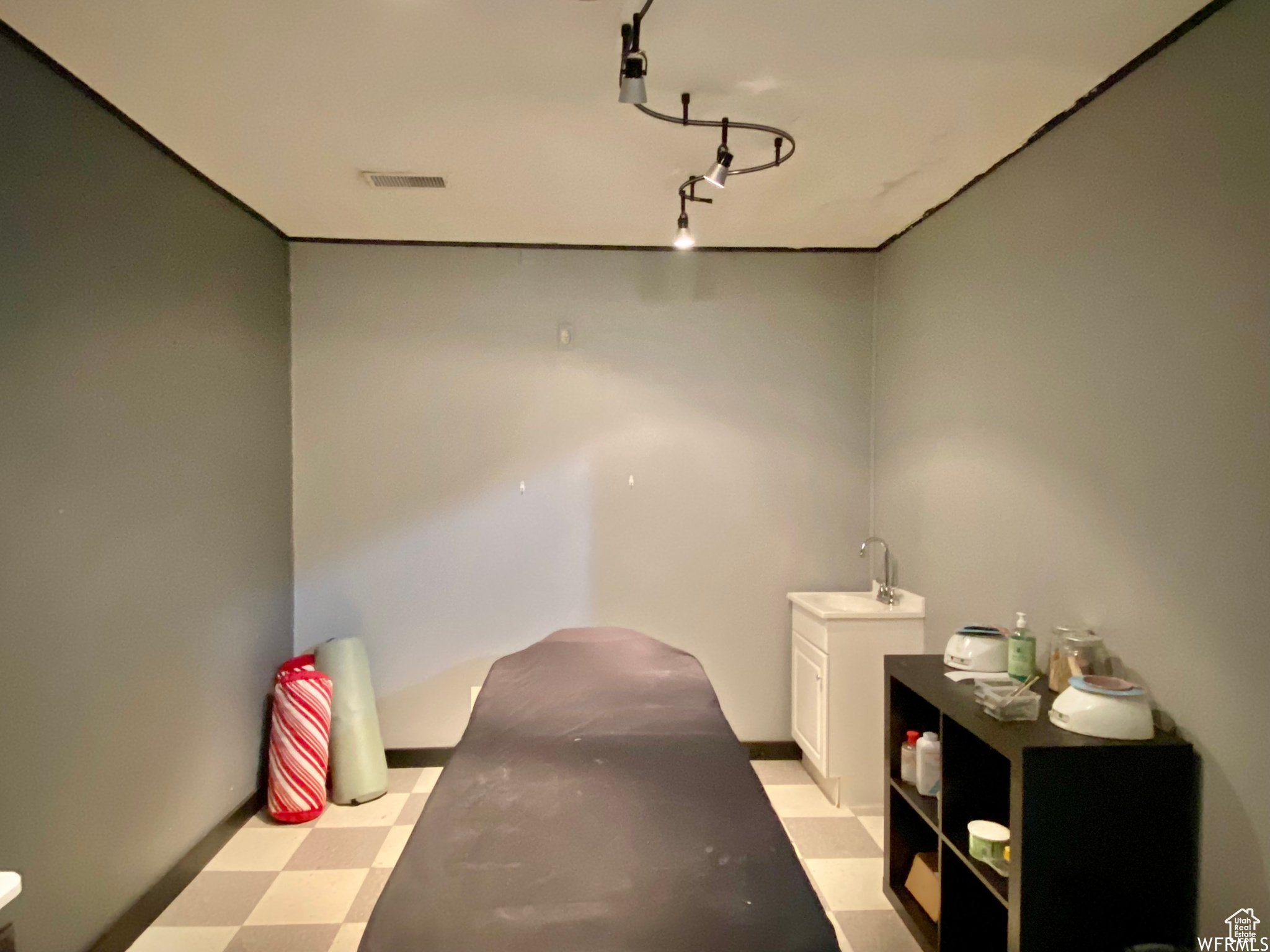 BLOCK 58 - Commercial Sale