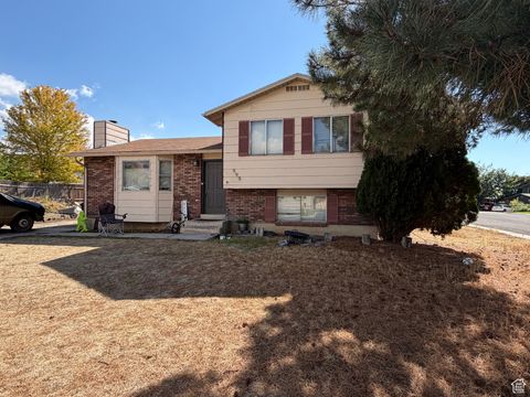 Photo of 999 W 1100 N, Orem, UT 84057 (MLS # 2118517)
