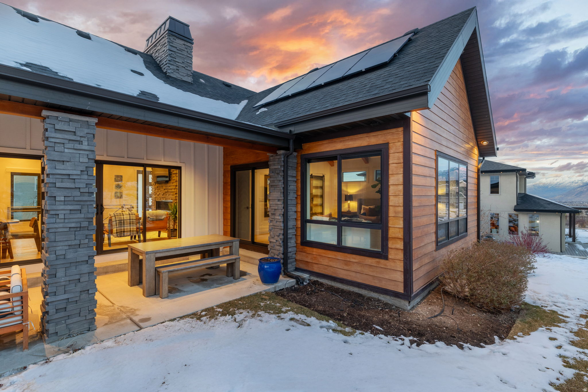 OAKRIDGE COVE - Residential