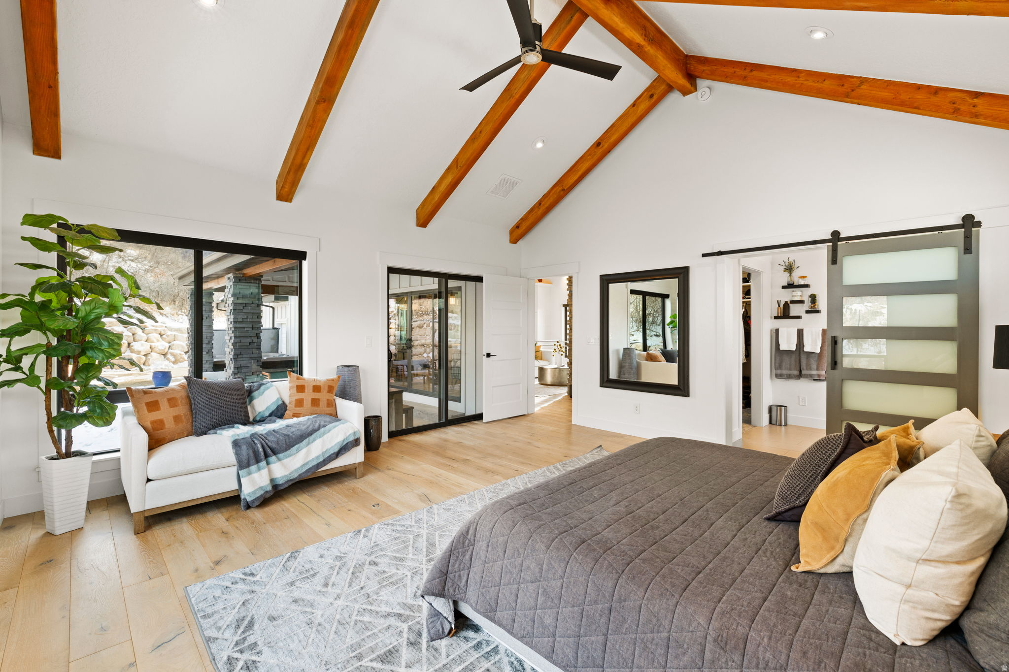 OAKRIDGE COVE - Residential