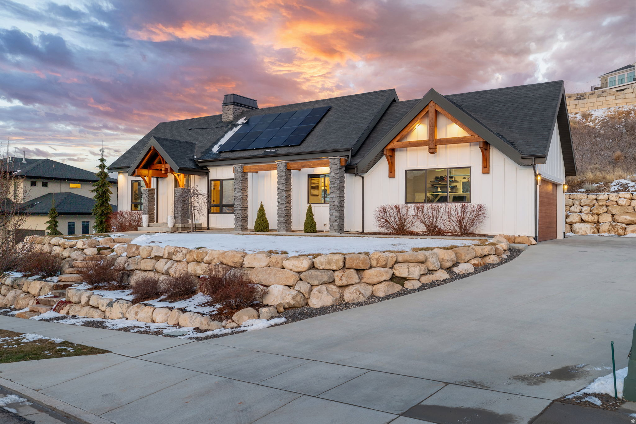 OAKRIDGE COVE - Residential