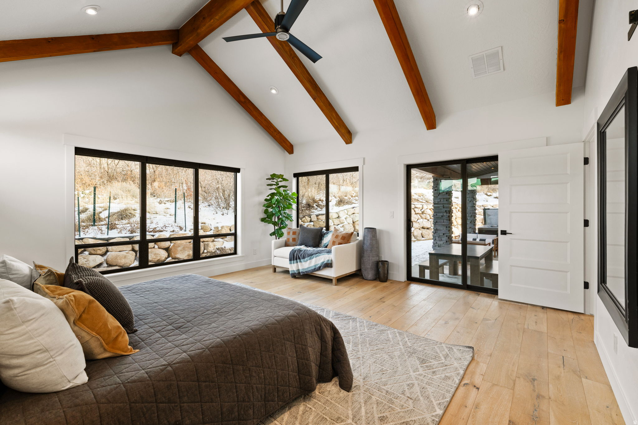 OAKRIDGE COVE - Residential