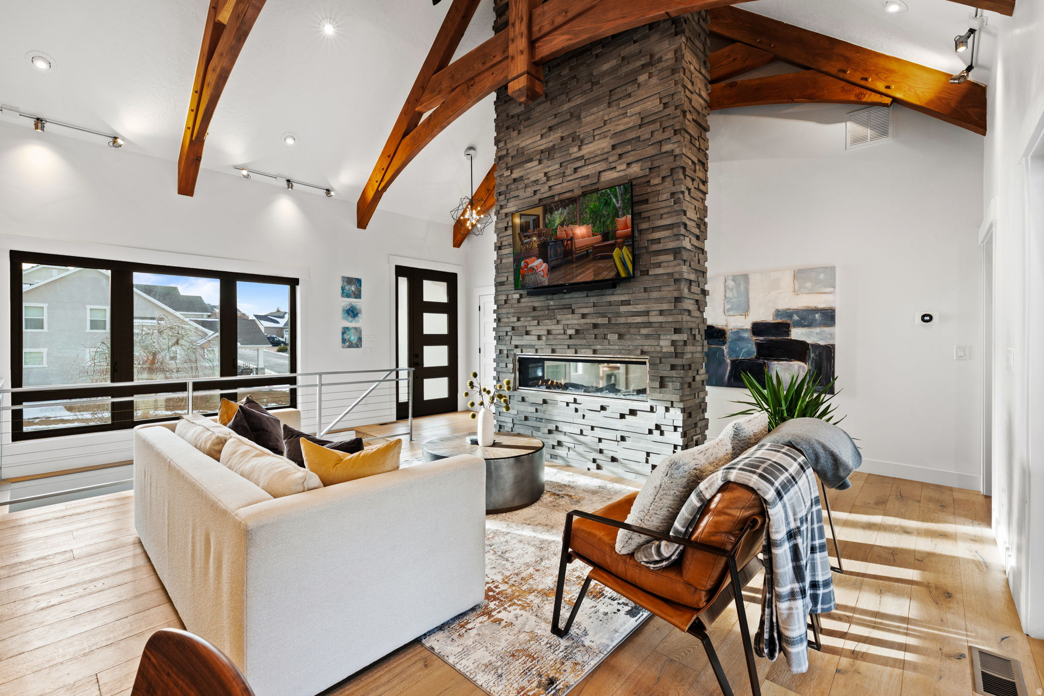 OAKRIDGE COVE - Residential