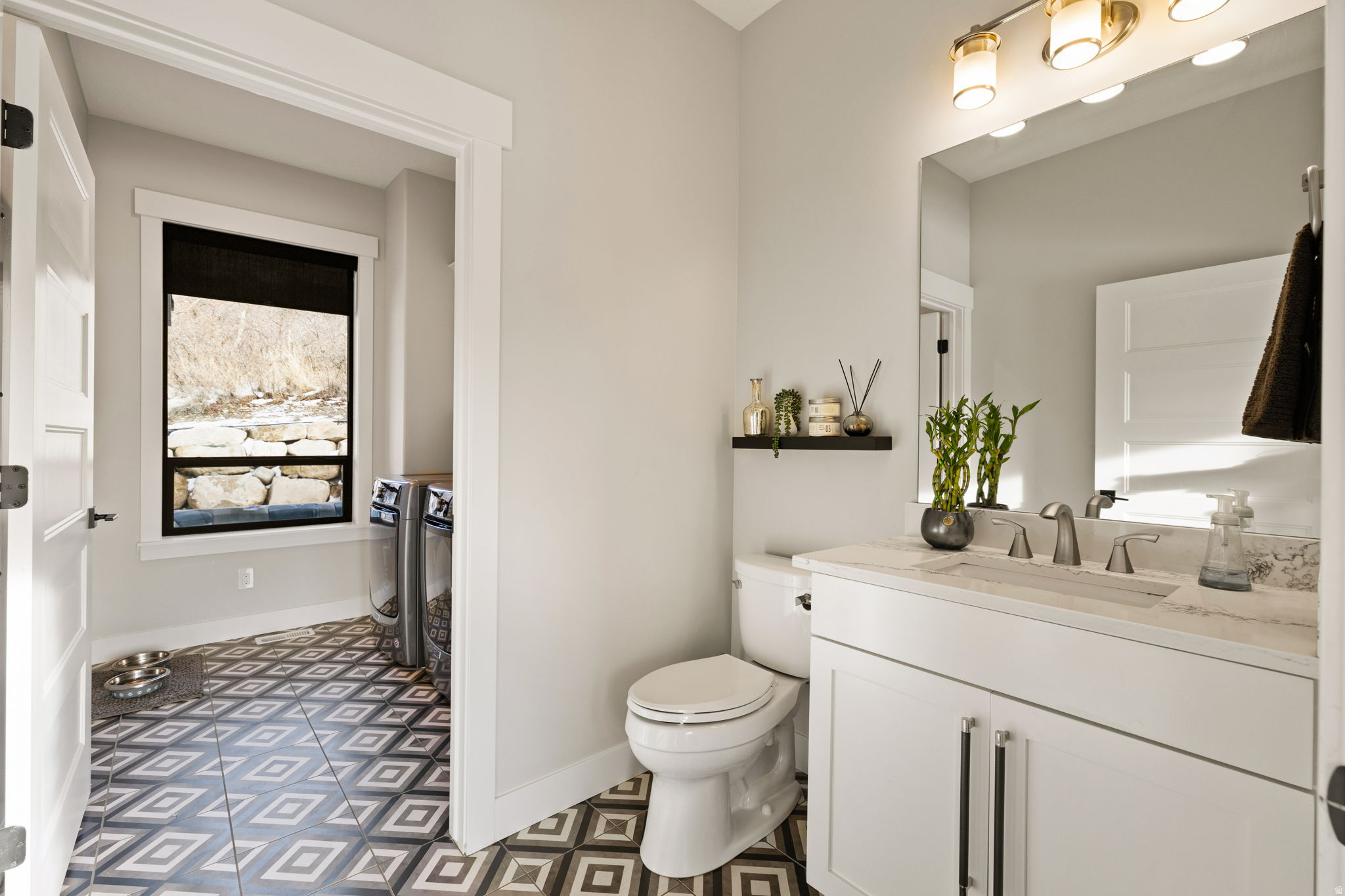 OAKRIDGE COVE - Residential