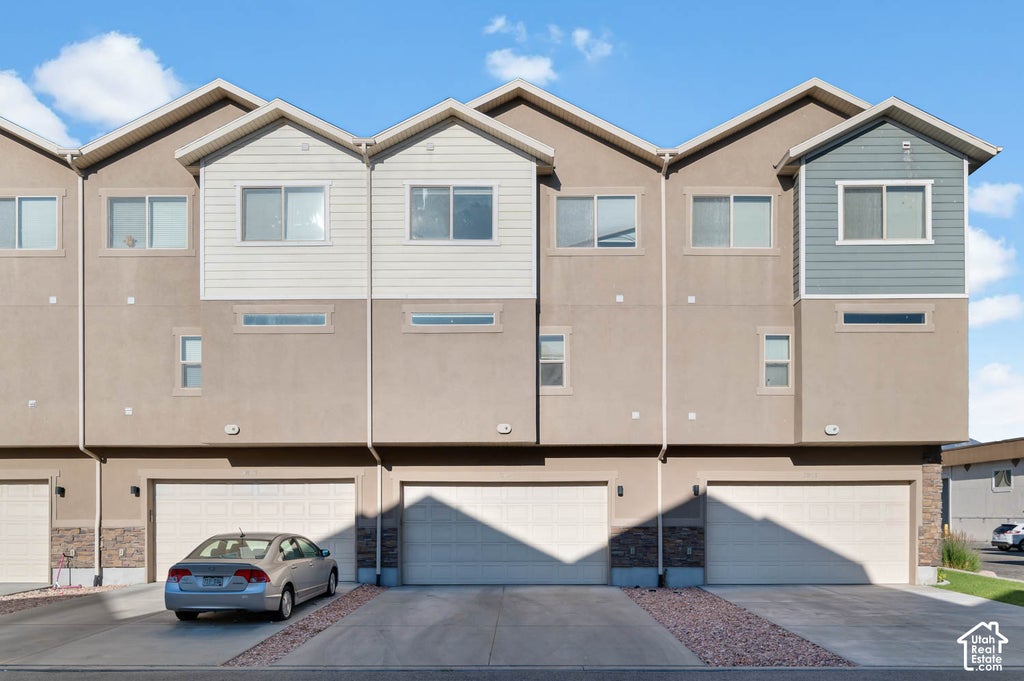 Photo of 3869 S 1580 W, West Valley City, UT 84119 (MLS # 2188344)