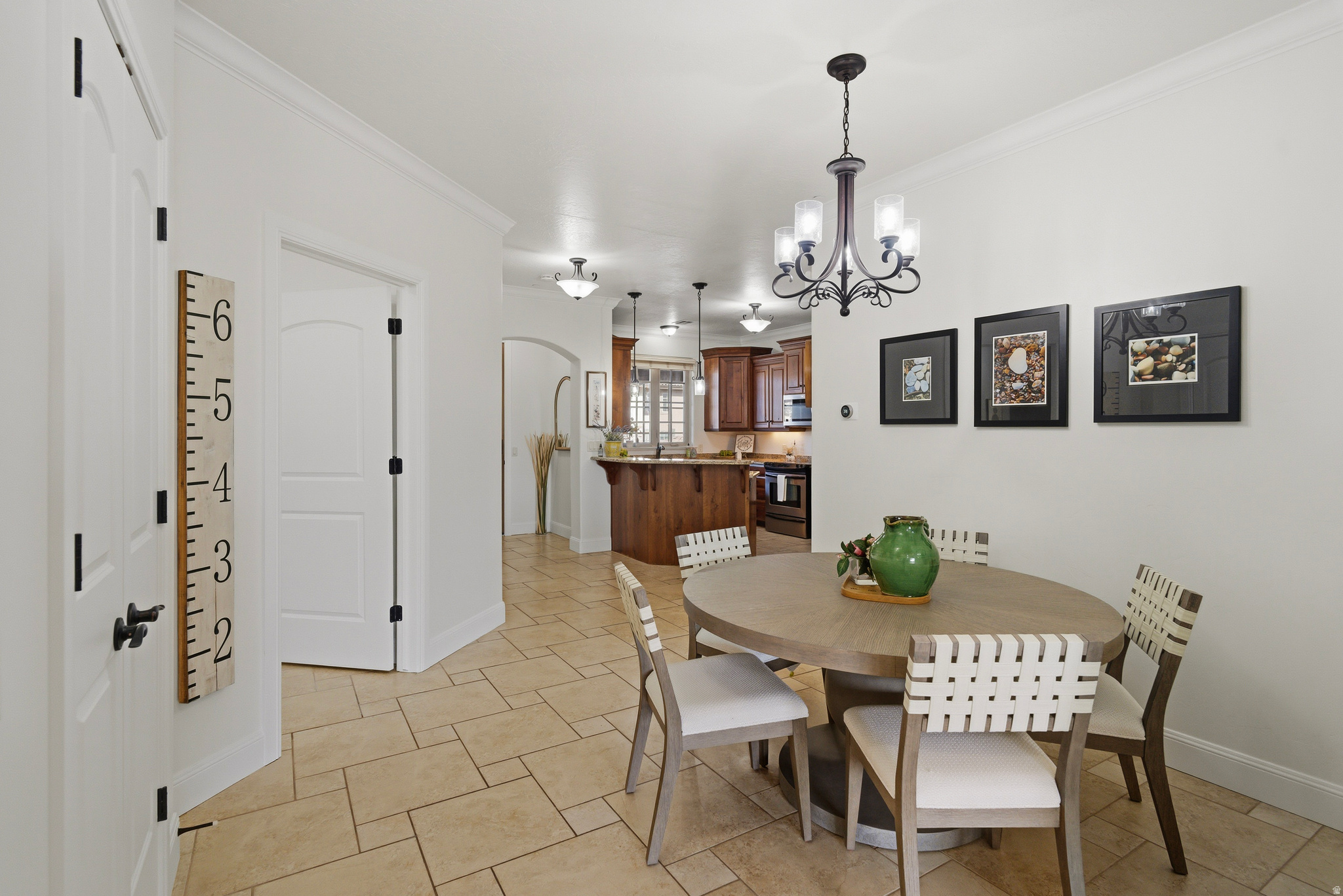 PELICAN HILLS CONDOMINIUMS - Residential