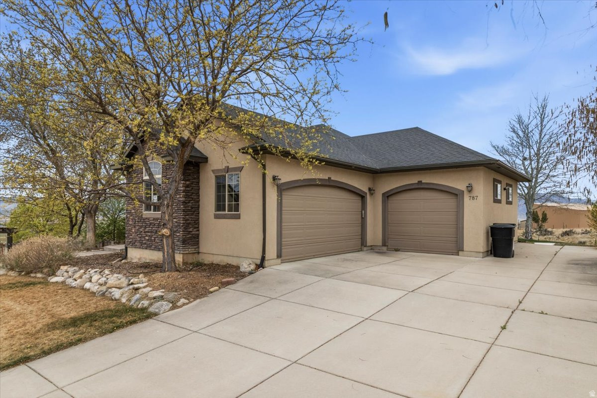 SHINGLE MILL SUBDIVISION - Residential