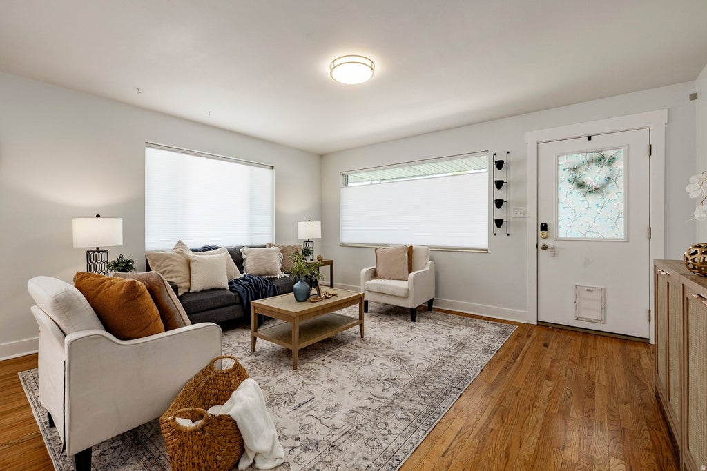 Photo of 2562 E 3210 S, Salt Lake City, UT 84109 (MLS # 2179720)