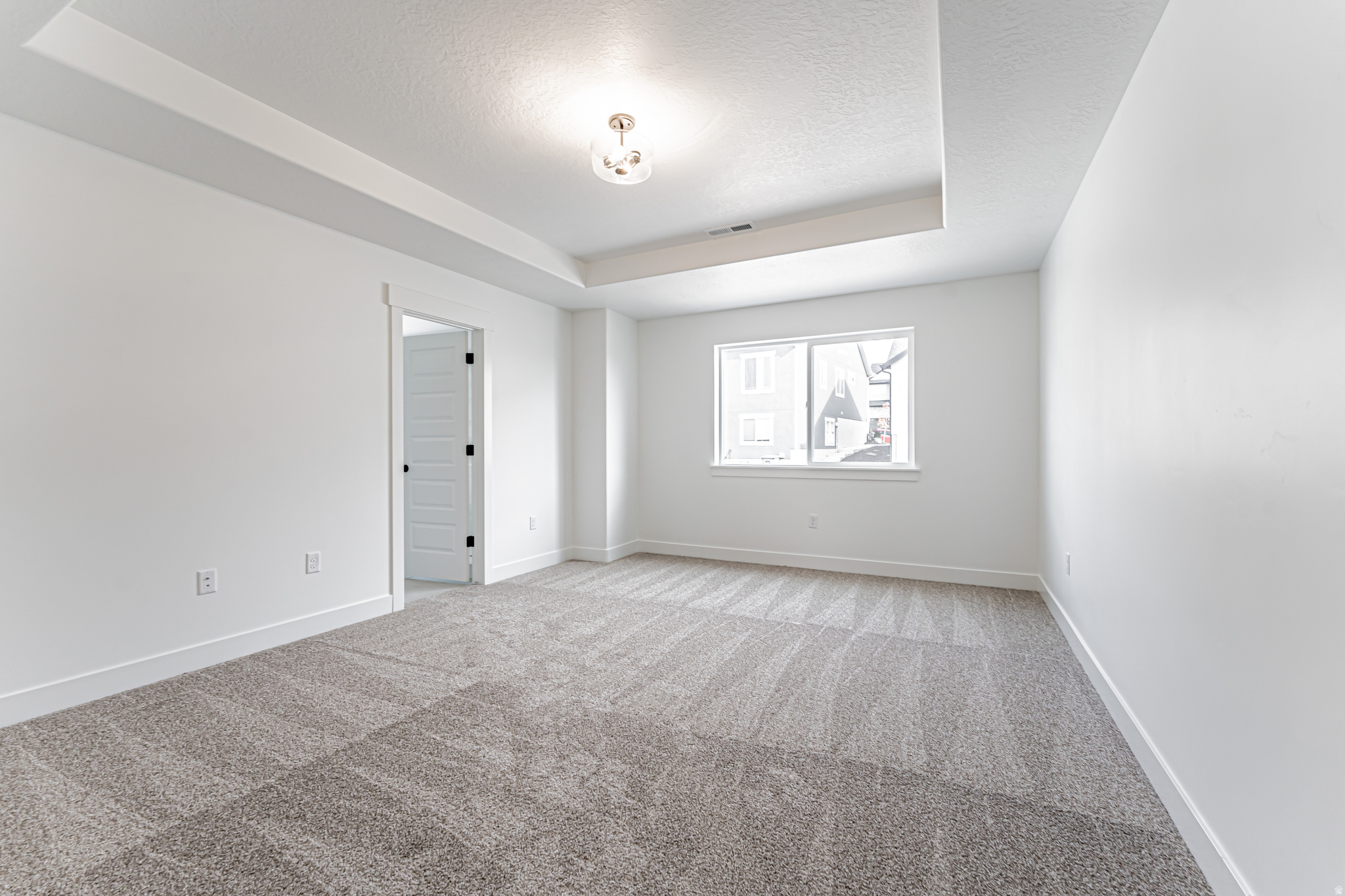 RIDGEHORNE - Residential