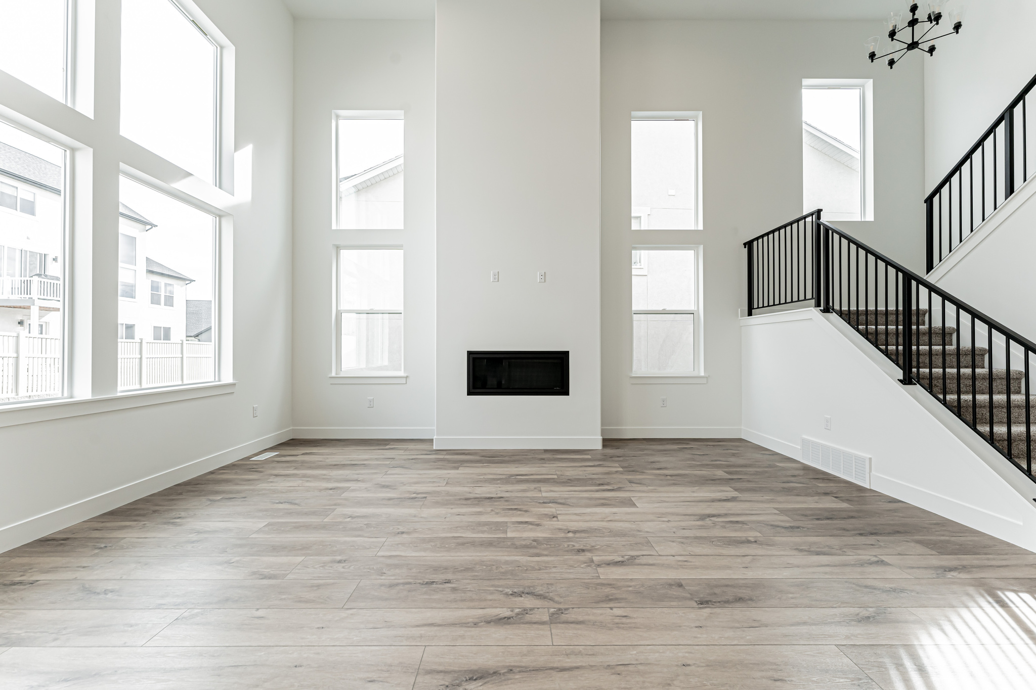 RIDGEHORNE - Residential