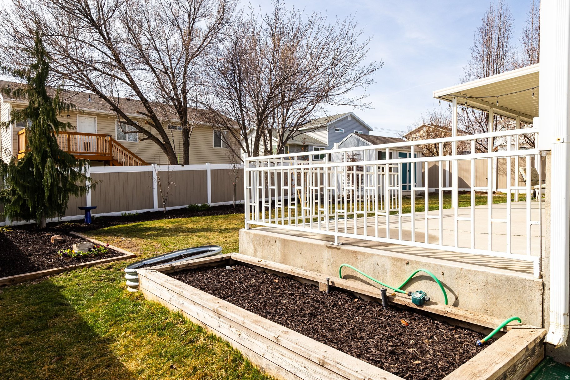 OQUIRRH SHADOWS - Residential