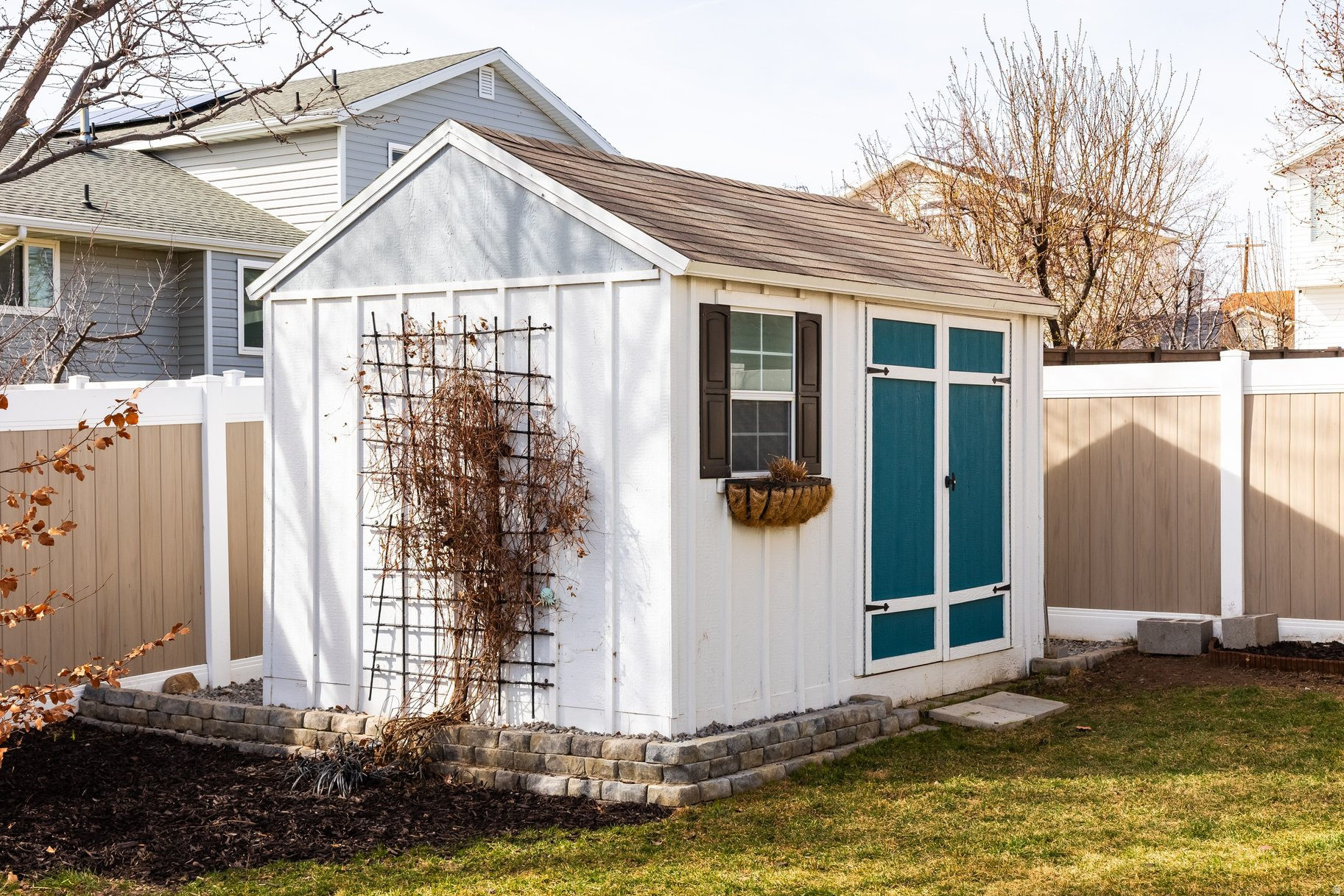 OQUIRRH SHADOWS - Residential