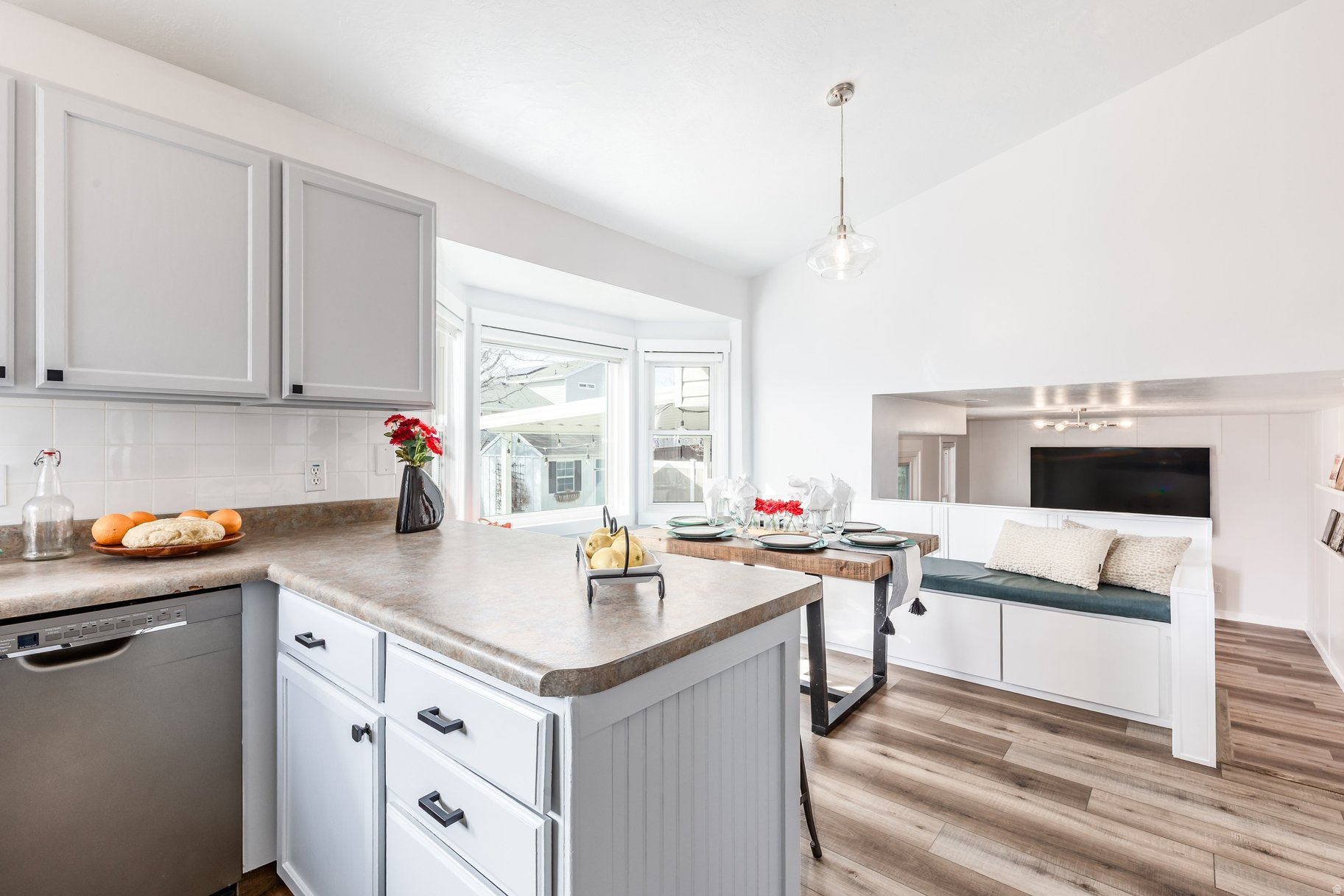 OQUIRRH SHADOWS - Residential