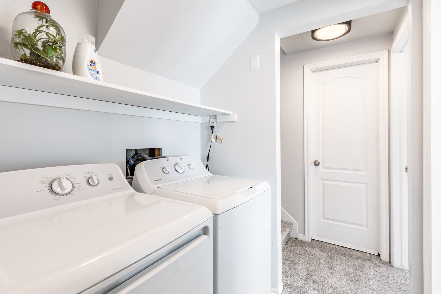 OQUIRRH SHADOWS - Residential