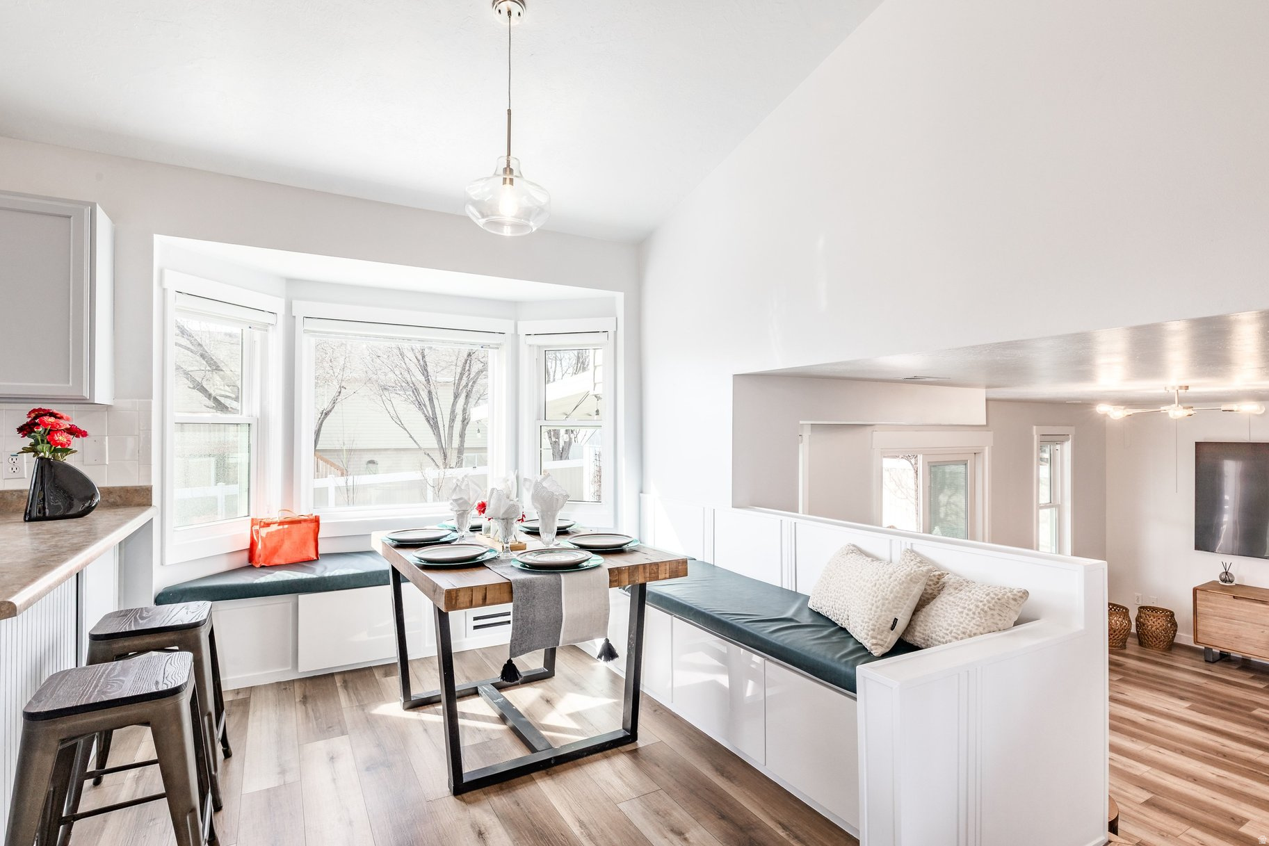 OQUIRRH SHADOWS - Residential