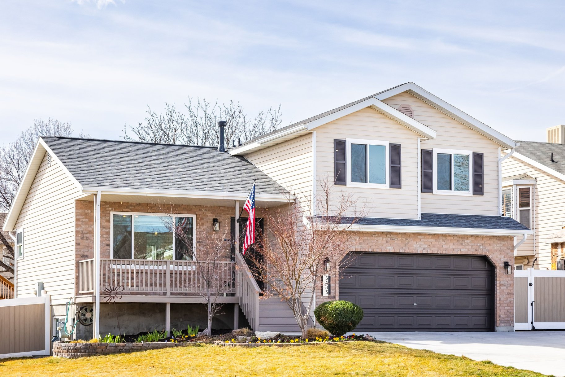OQUIRRH SHADOWS - Residential