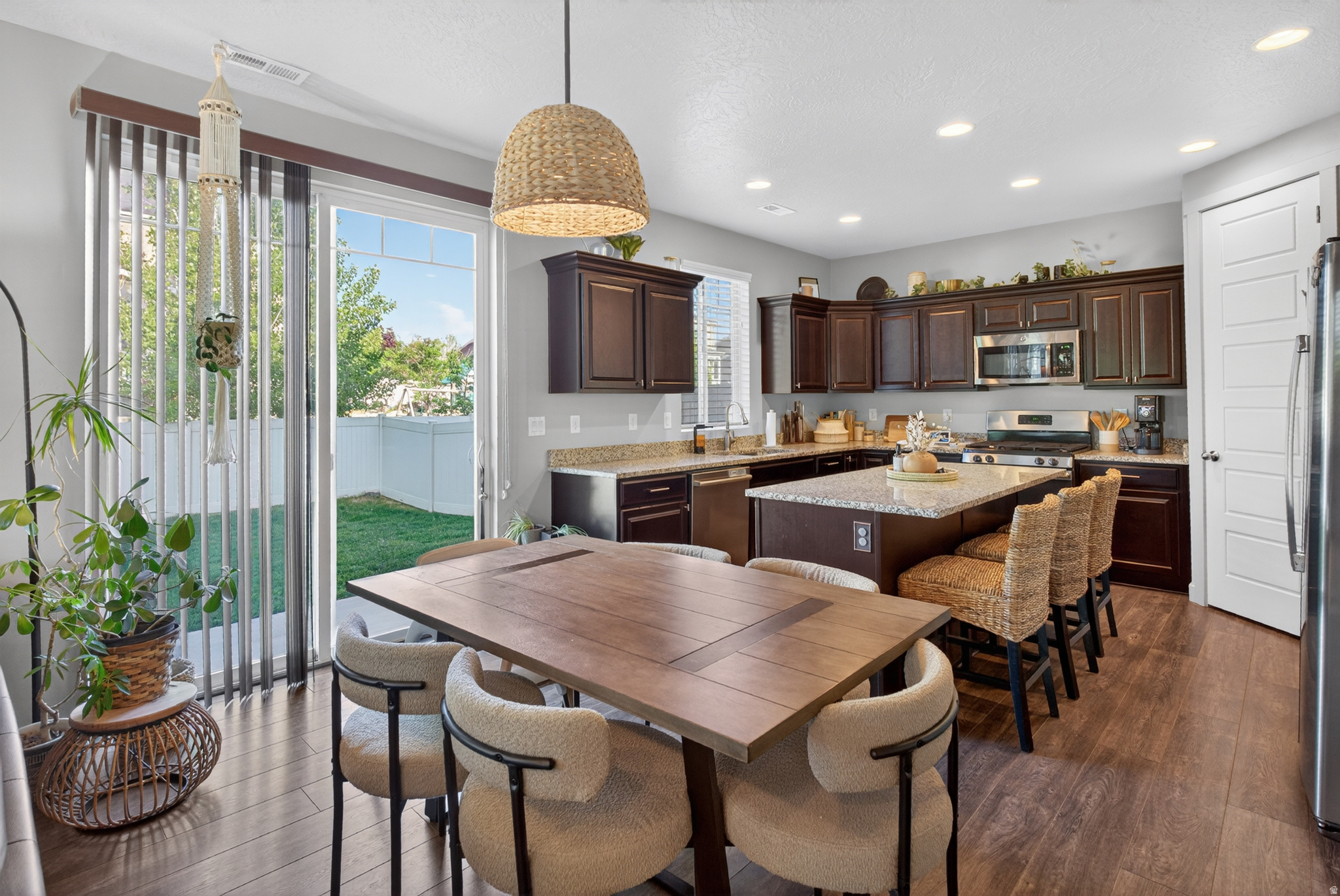 HARBOR VILLAGE - Residential Income