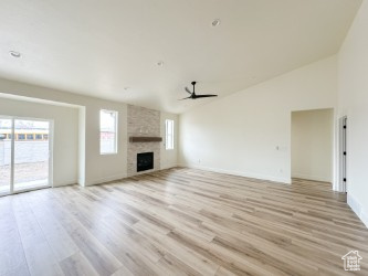 2086 N 425 #241, Tooele, Utah image 5
