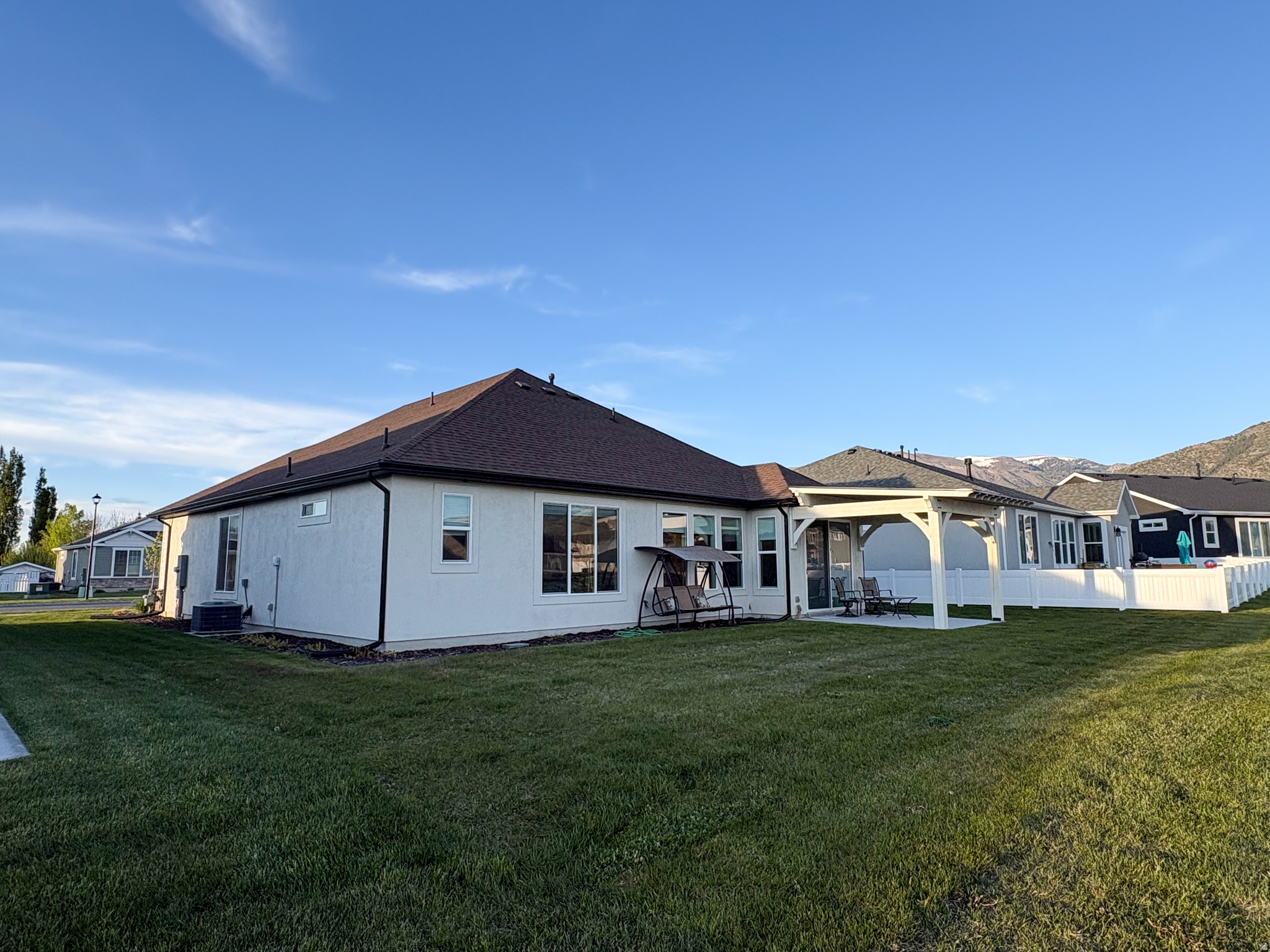 RIDGELINE PARK - Residential