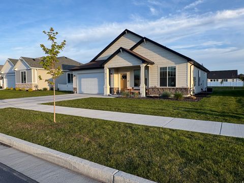 Tiny photo for 412 W 3025 S, Nibley, UT 84321 (MLS # 2155351)