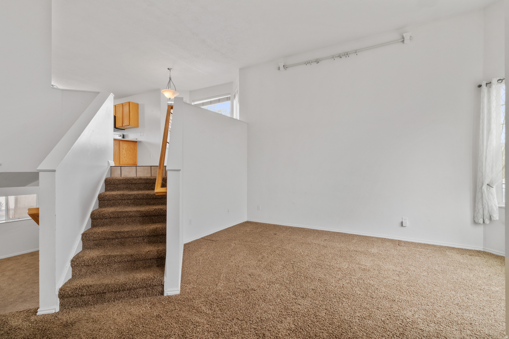 CLOVERDALE - Residential