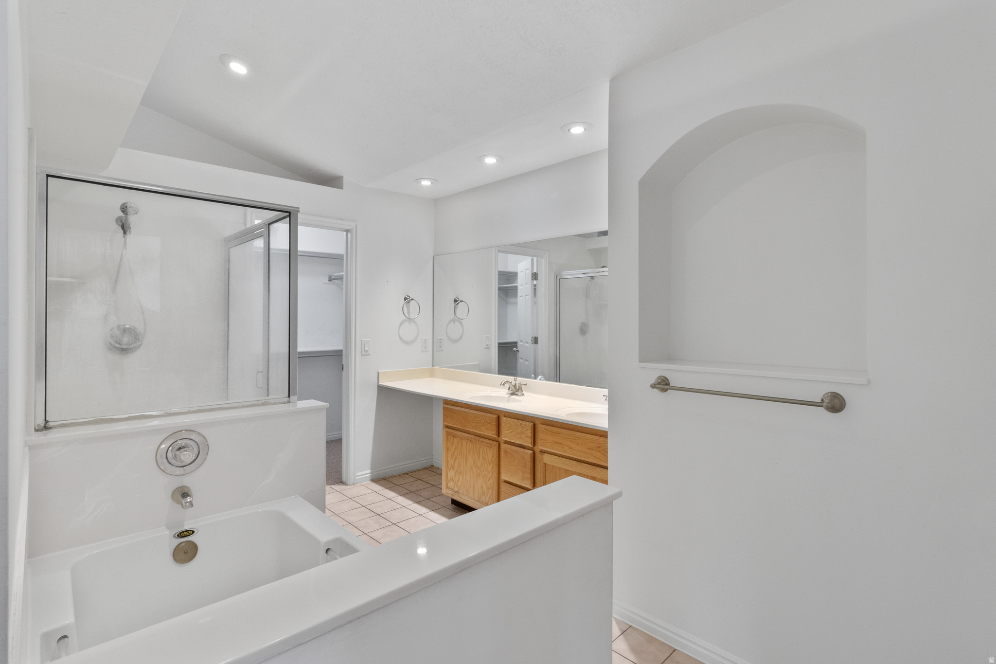 CLOVERDALE - Residential