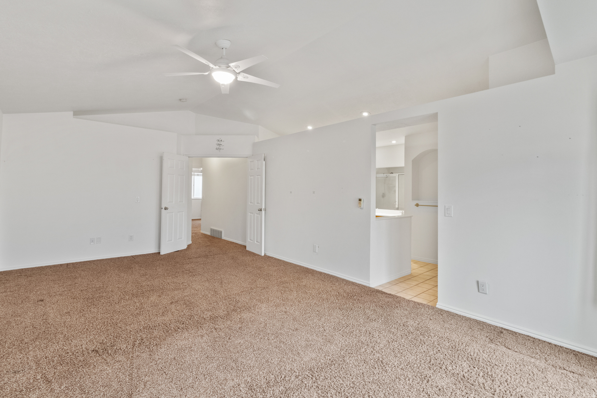 CLOVERDALE - Residential